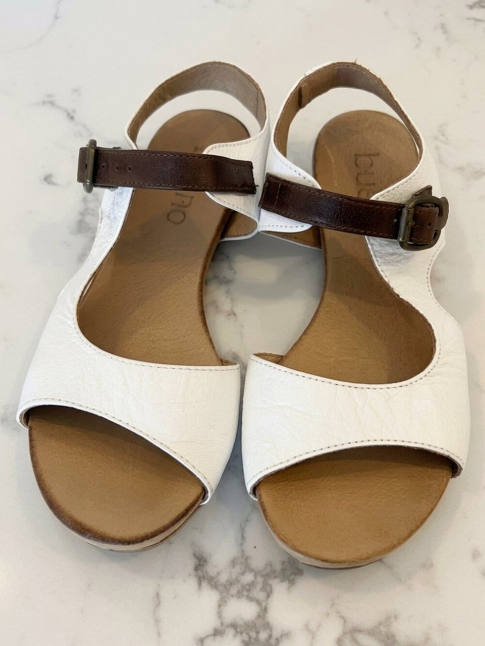 Bueno Kina Slingback White Leather Sandal Size 36